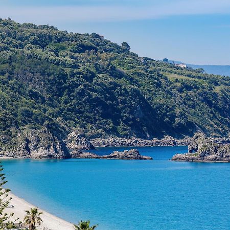 Апартаменти Sole Mare Джоя-Тауро Екстер'єр фото